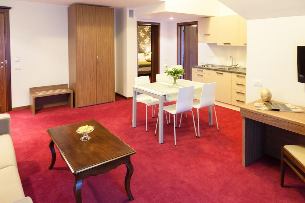 Hotel Boutique Belvedere Сіная Екстер'єр фото
