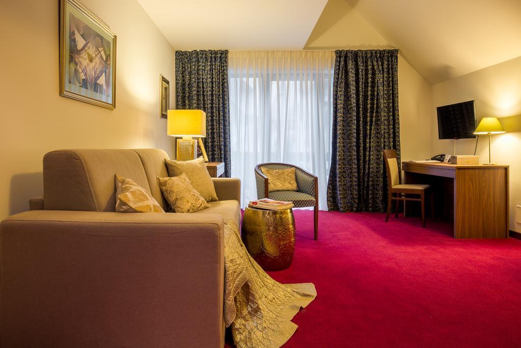 Hotel Boutique Belvedere Сіная Екстер'єр фото