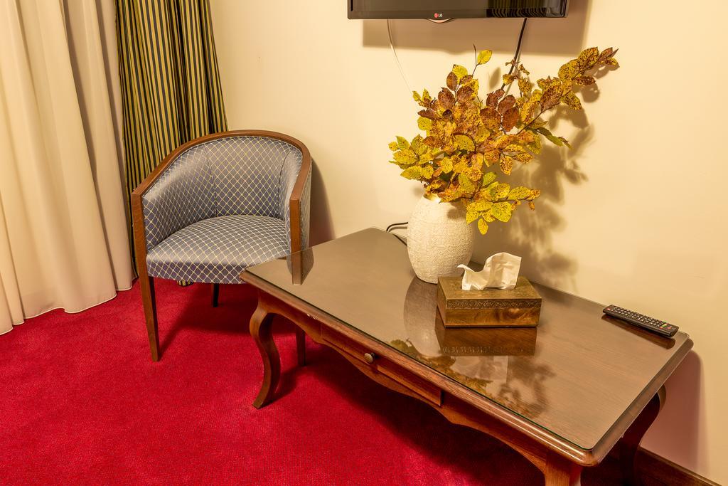 Hotel Boutique Belvedere Сіная Екстер'єр фото