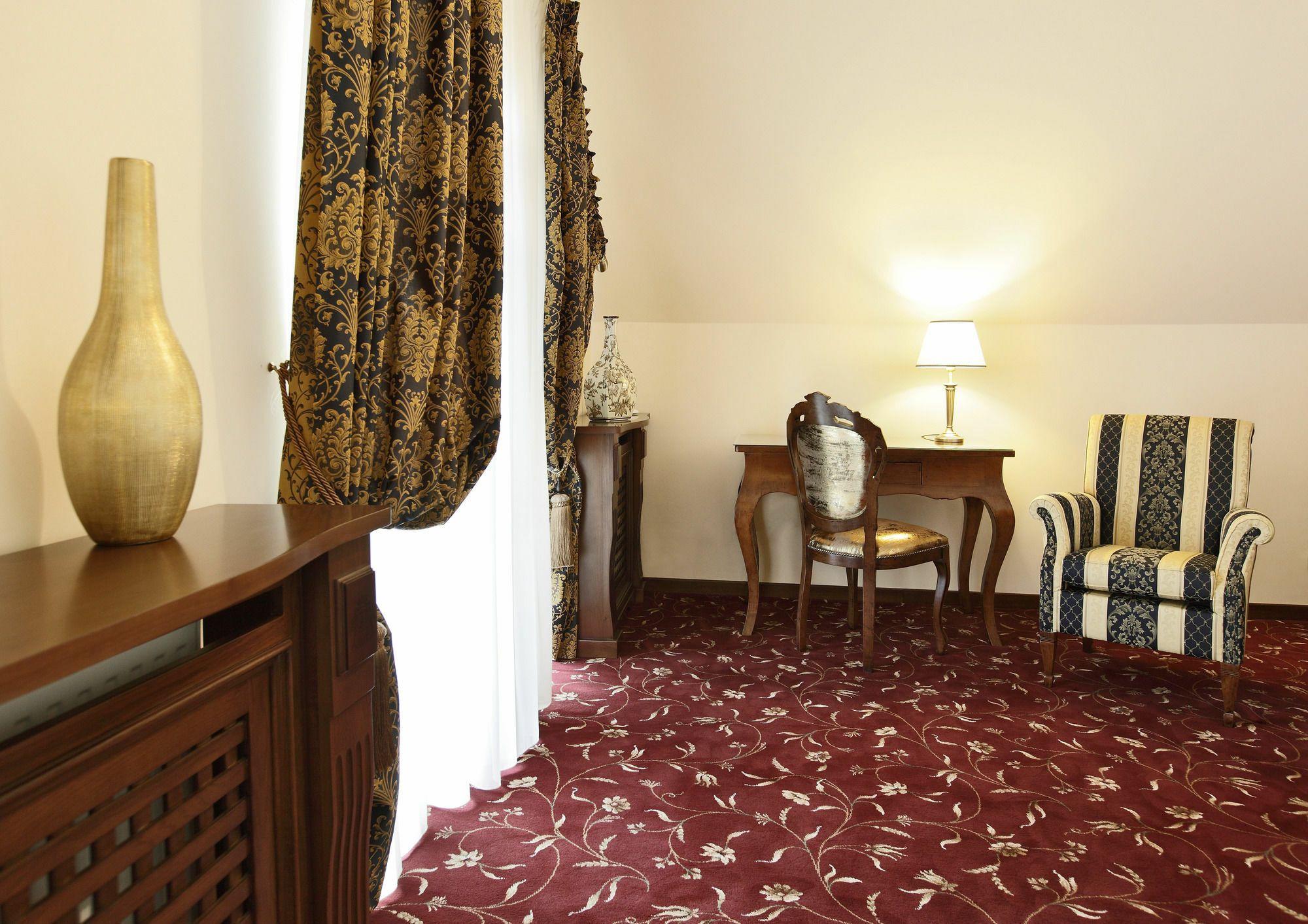 Hotel Boutique Belvedere Сіная Екстер'єр фото