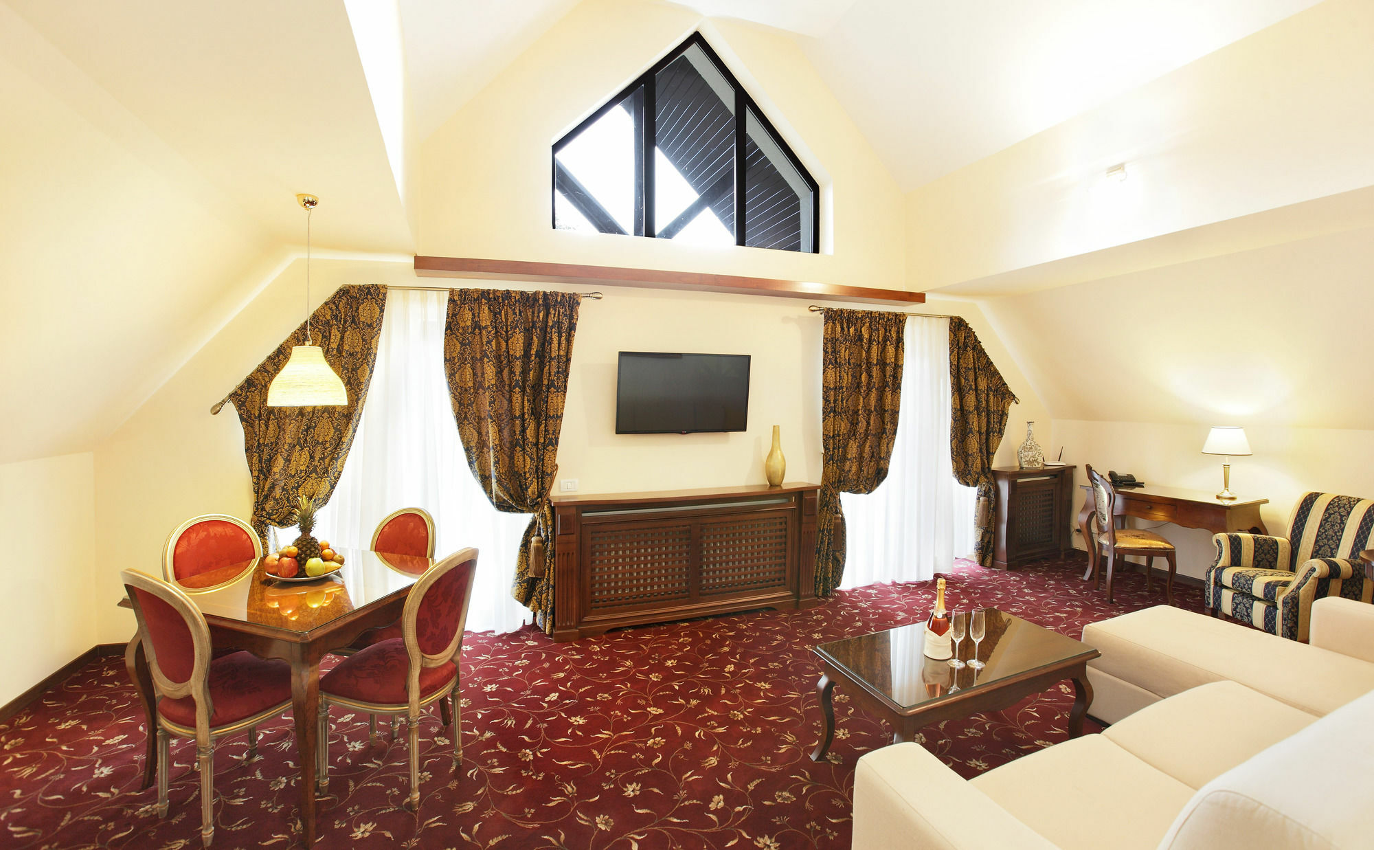 Hotel Boutique Belvedere Сіная Екстер'єр фото